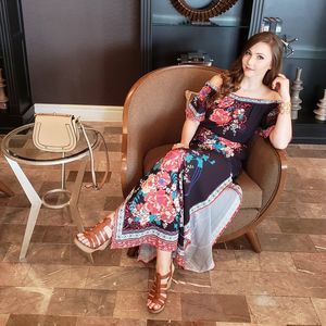 Meet your Posher, Yelena